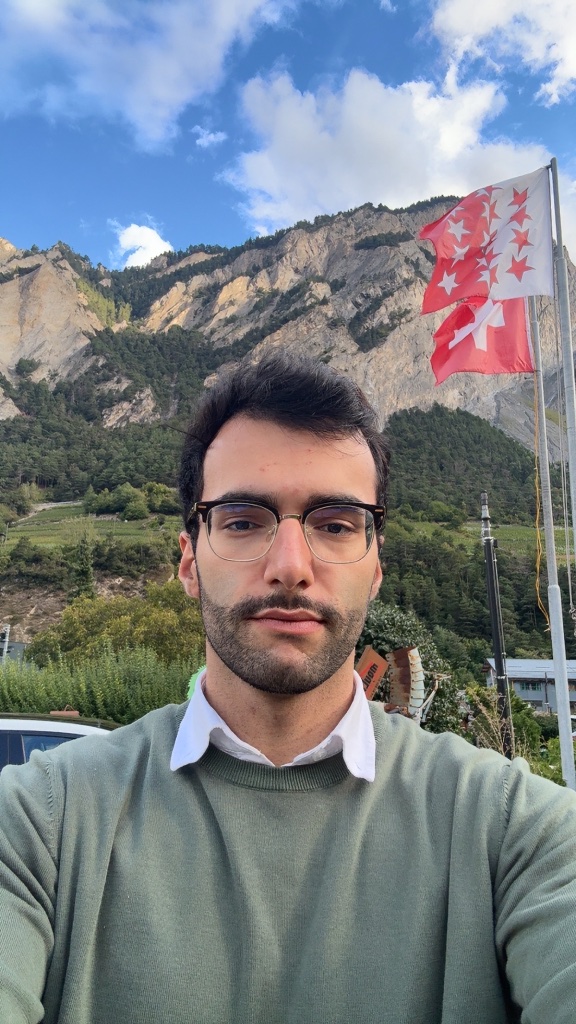 Ali Lari - Co-Founder & CTO at Clap Digital